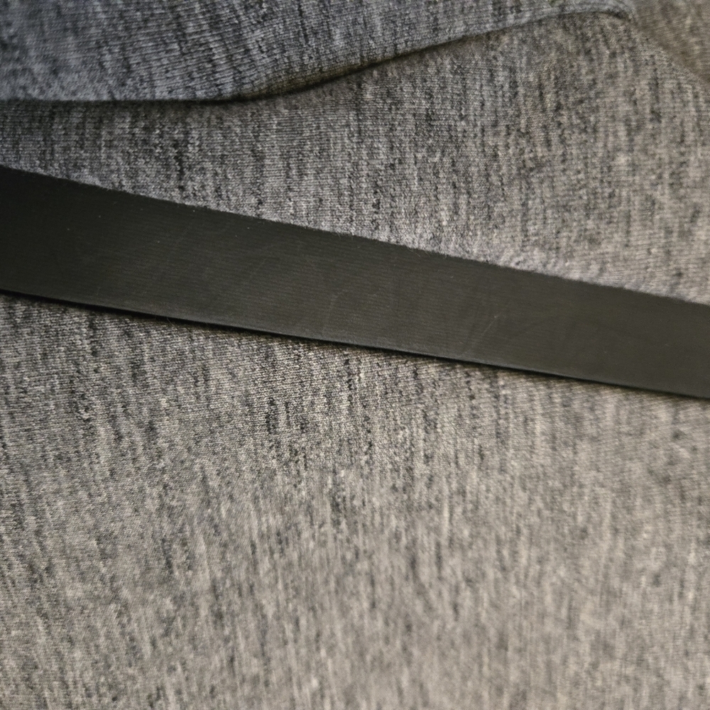 LARGE Gray/Black Oakley Zip Up Hoodie - Picture 10 of 15
